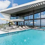 Luxueuse Vue
